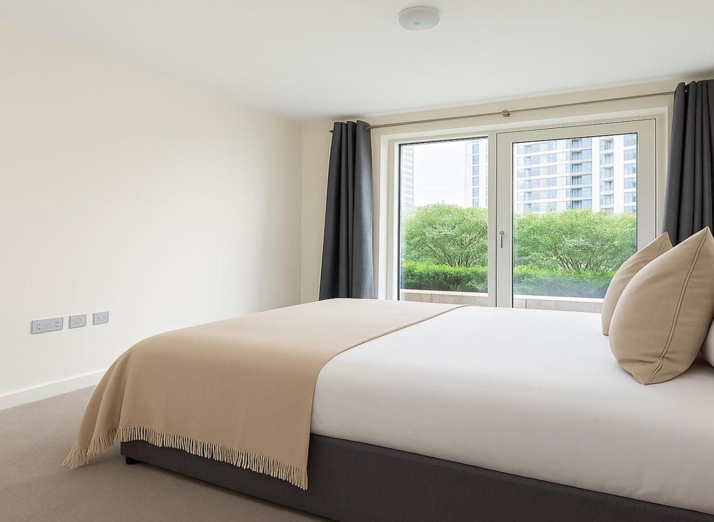 Bright & Modern Flat With Great Transport In Woolwich Apartment